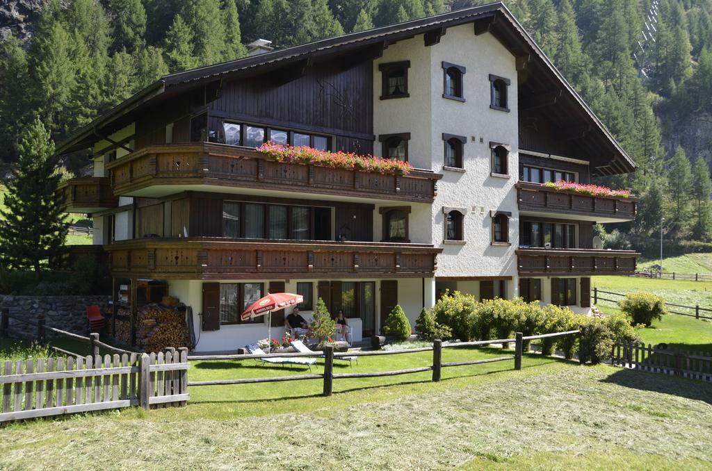 Apartmenthaus Sunshine 사스그룬트 외부 사진