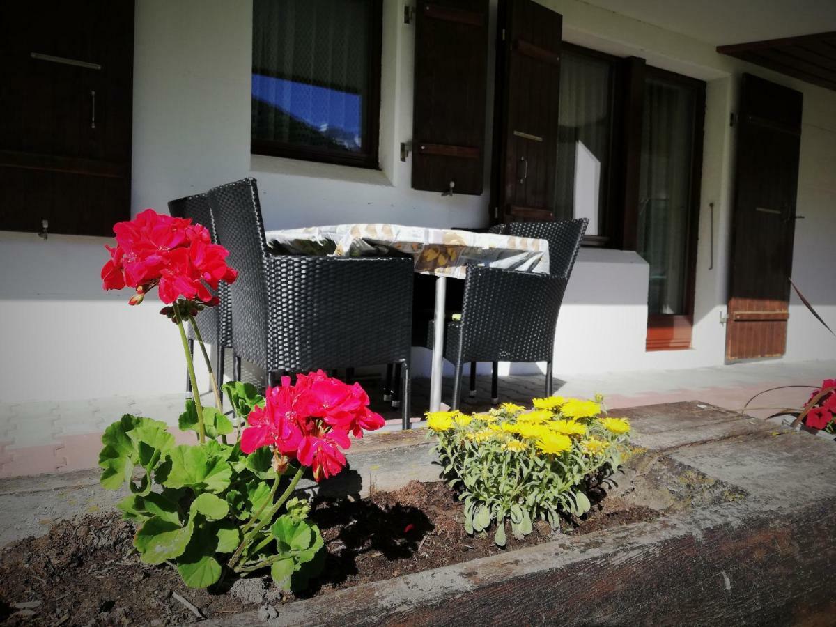 Apartmenthaus Sunshine 사스그룬트 외부 사진